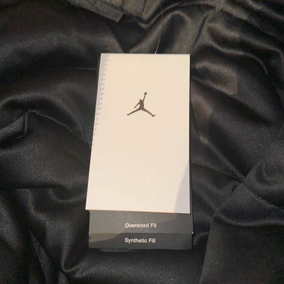 WMNS Jordan Flight Renegade Bomber Jacket… - Picture 6 of 8